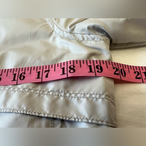 Athleta | Women’s SZ Small | Gray Cropped Journey Jacket | Windbreaker Full Zip - Picture 4 of 11